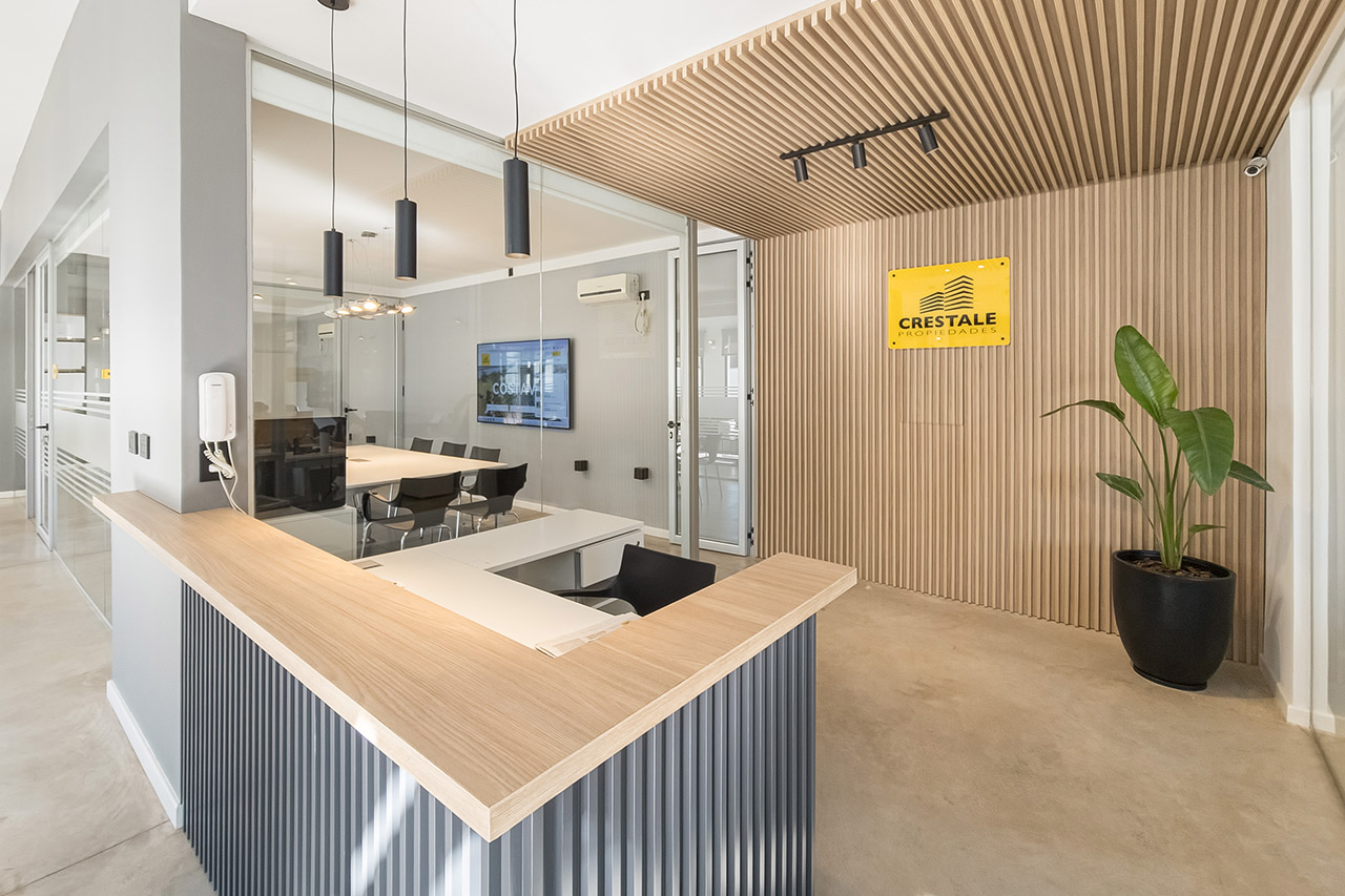 Crestale Propiedades, oficinas Funes