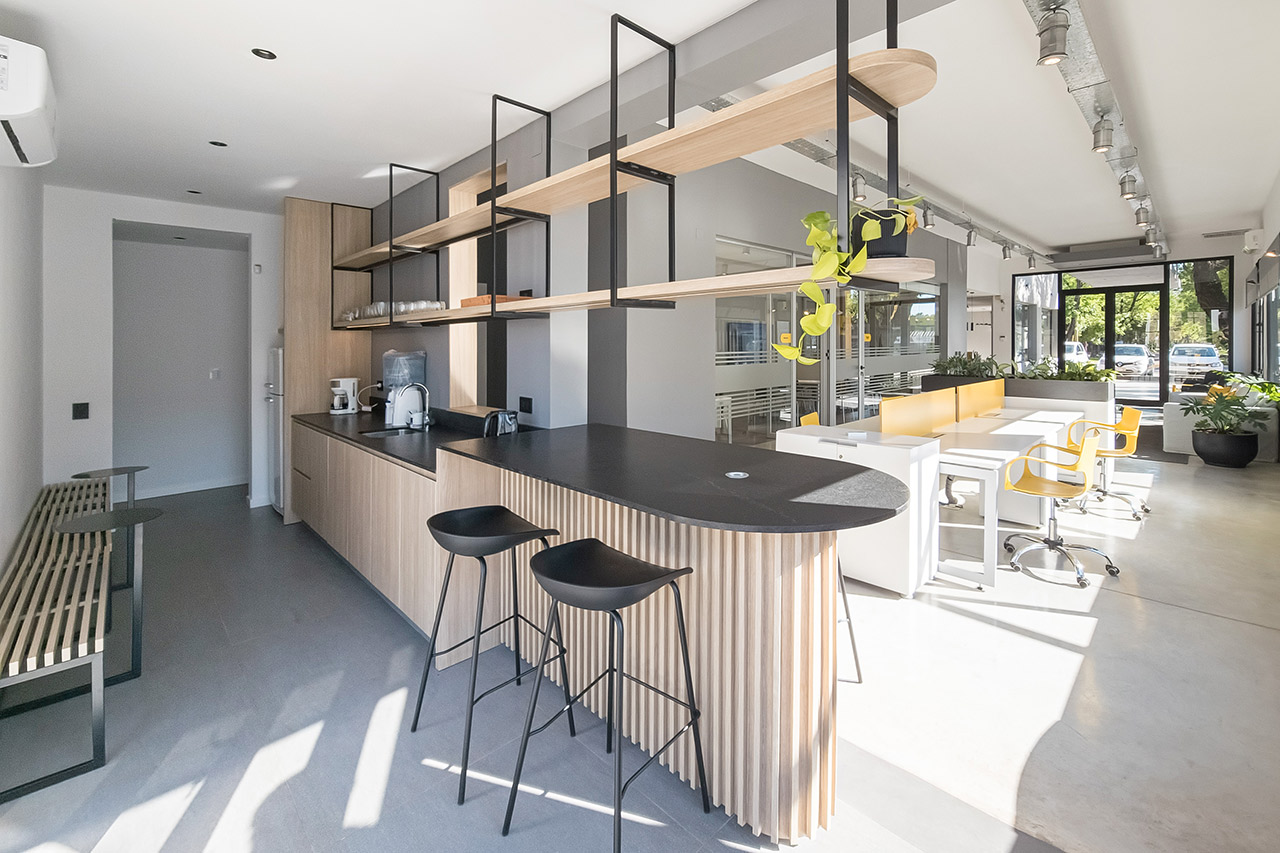 Crestale Propiedades, oficinas Funes