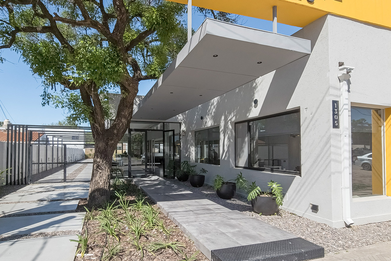 Crestale Propiedades, oficinas Funes