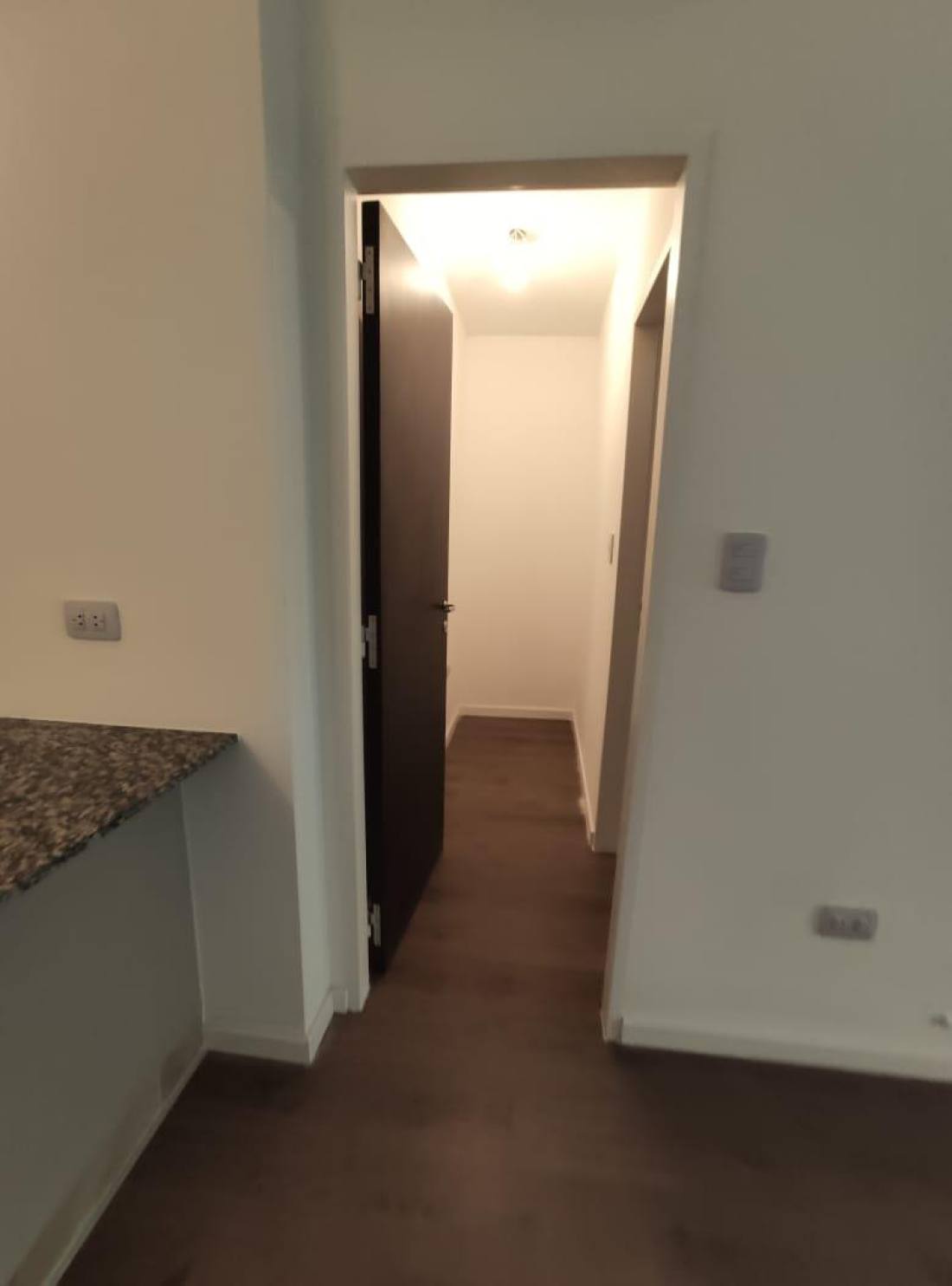 Cochera en venta Laprida Y 3 De Febrero, Rosario. 4484 Crestale Propiedades