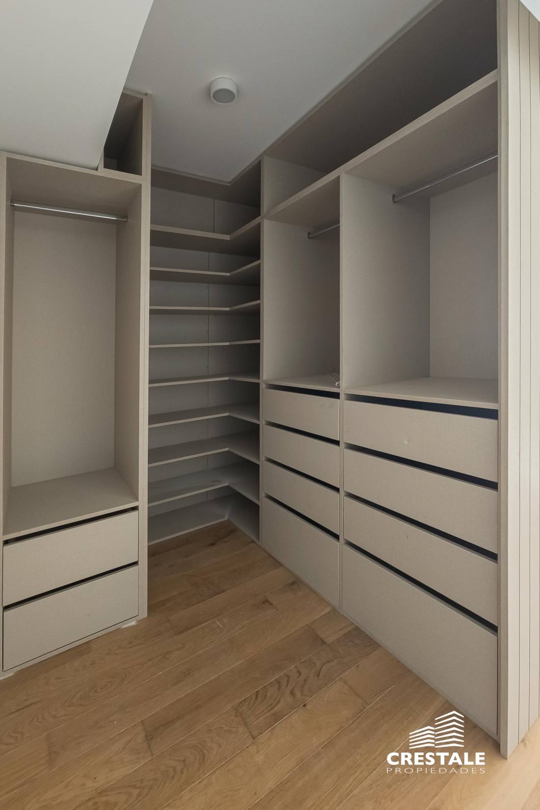 Departamento 2 dormitorios en venta Libertad 100, Rosario. CBU20816 AP2039440 Crestale Propiedades