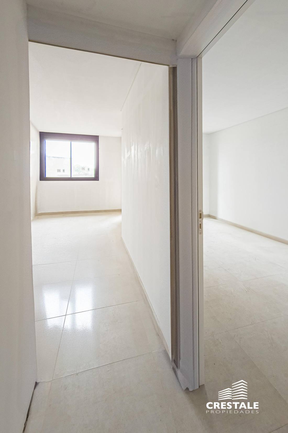 Cochera en venta San Martin Y Tucuman, Rosario. CBU22954 GA6023031 Crestale Propiedades