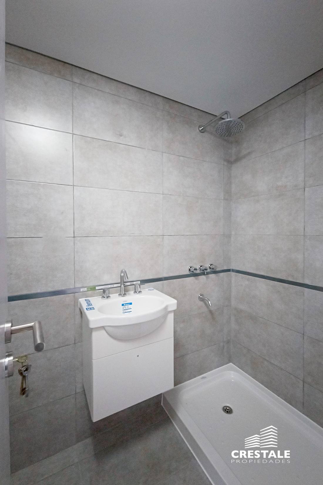 Cochera en venta San Martin Y Tucuman, Rosario. CBU22954 GA6023031 Crestale Propiedades