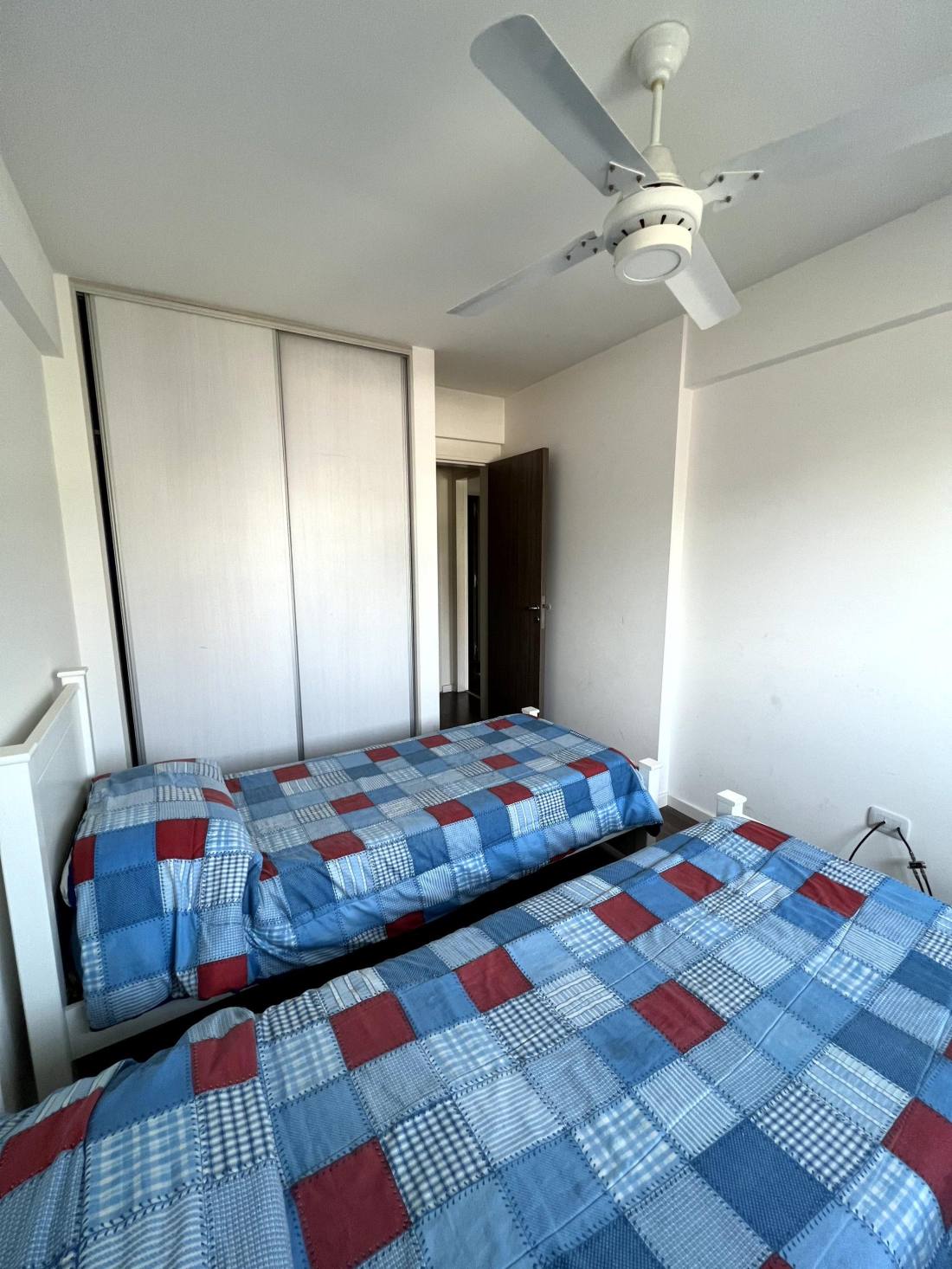 Cochera en venta Pellegrini Y 1 De Mayo, Rosario. CBU14159 GA2478901 Crestale Propiedades