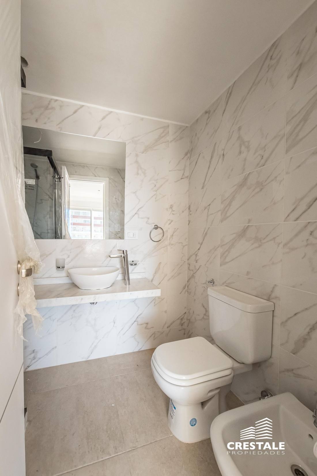 Departamento 3 dormitorios en venta 3 De Febrero 1100, Rosario. CBU55940 AP6056927 Crestale Propiedades