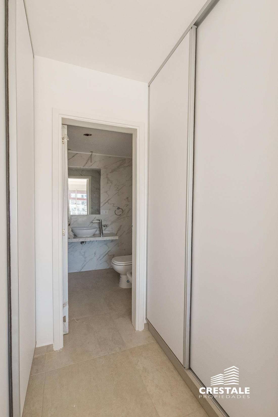 Departamento 3 dormitorios en venta 3 De Febrero 1100, Rosario. CBU55940 AP6056927 Crestale Propiedades