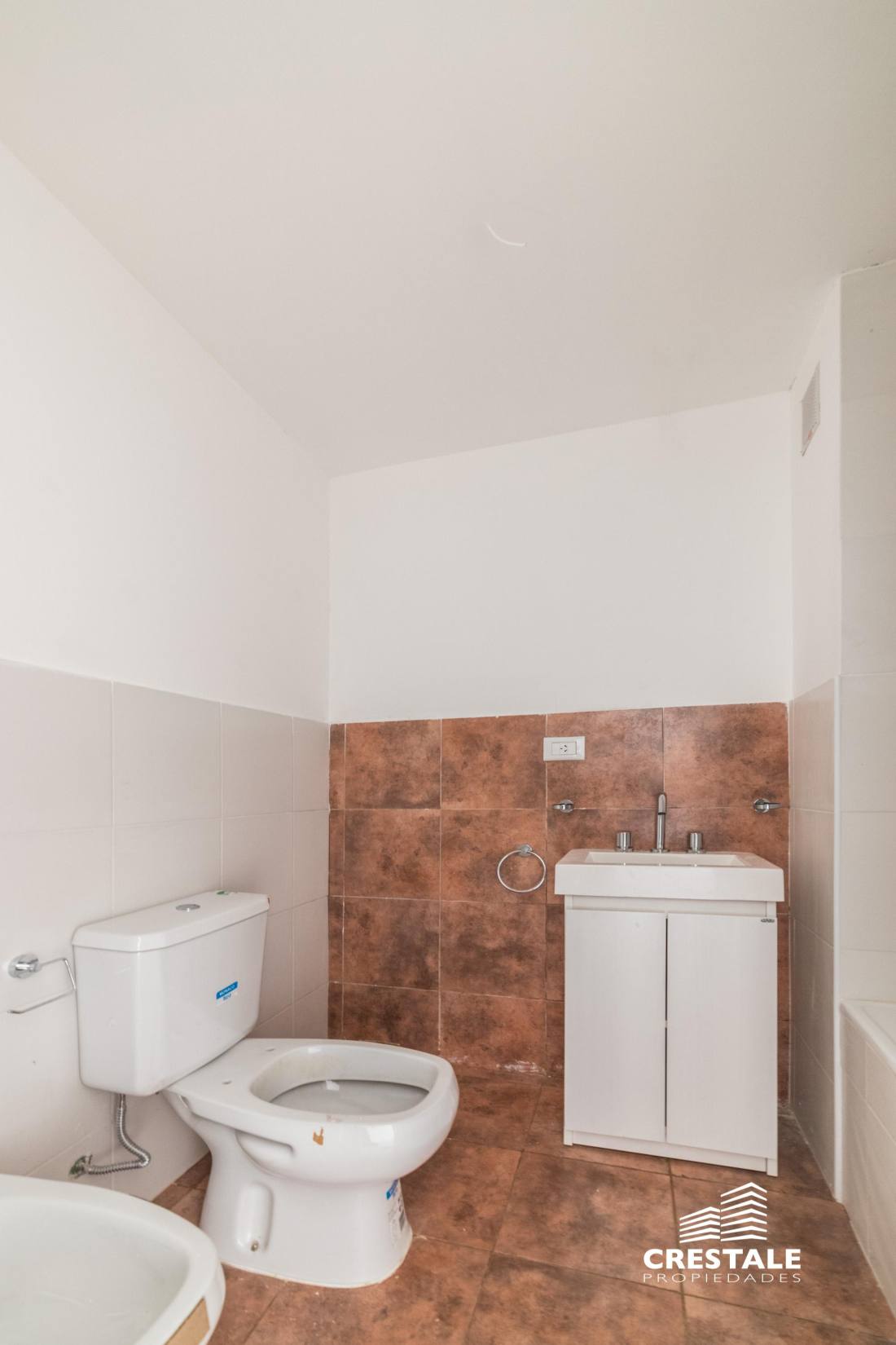 Cochera en venta 1 De Mayo Y Mendoza, Rosario. CBU7830 GA3670583 Crestale Propiedades