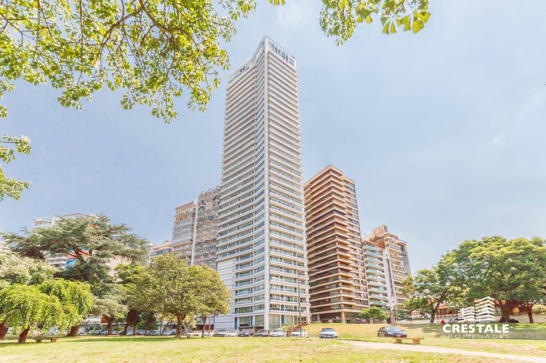 Cochera en venta Torre Aqualina, Rosario. CBU41762 GA7300125 Crestale Propiedades