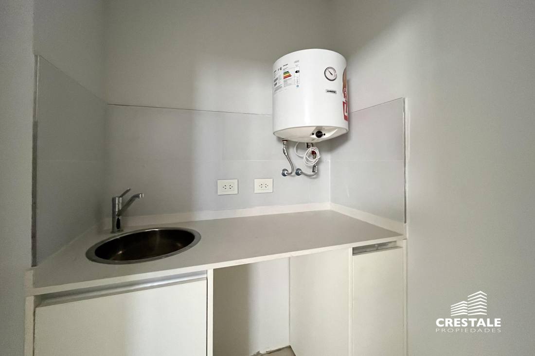 Local en venta Único Golf - Av. Eva Perón Y Ugarteche, Rosario. CBU39832 LO4069789 Crestale Propiedades