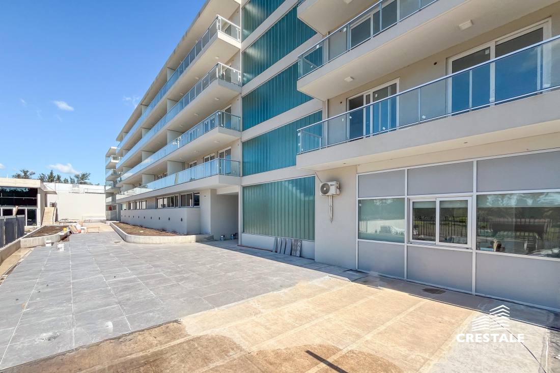 Local en venta Único Golf - Av. Eva Perón Y Ugarteche, Rosario. CBU39832 LO4069789 Crestale Propiedades