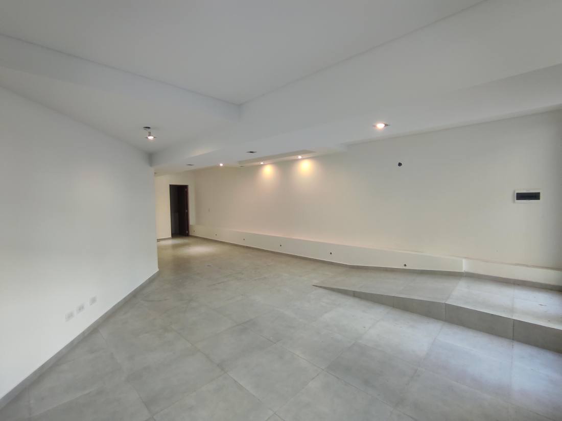 Local en venta Salta E Italia, Rosario. CBU40783 LO4121529 Crestale Propiedades