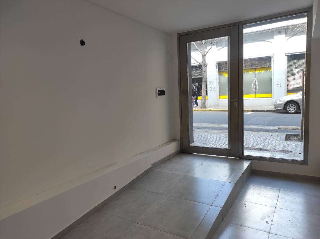 Local en venta Salta E Italia, Rosario. CBU40783 LO4121529 Crestale Propiedades