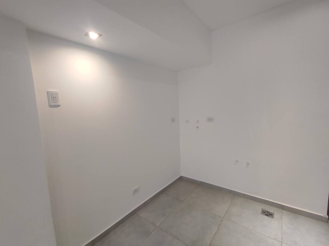 Local en venta Salta E Italia, Rosario. CBU40783 LO4121529 Crestale Propiedades