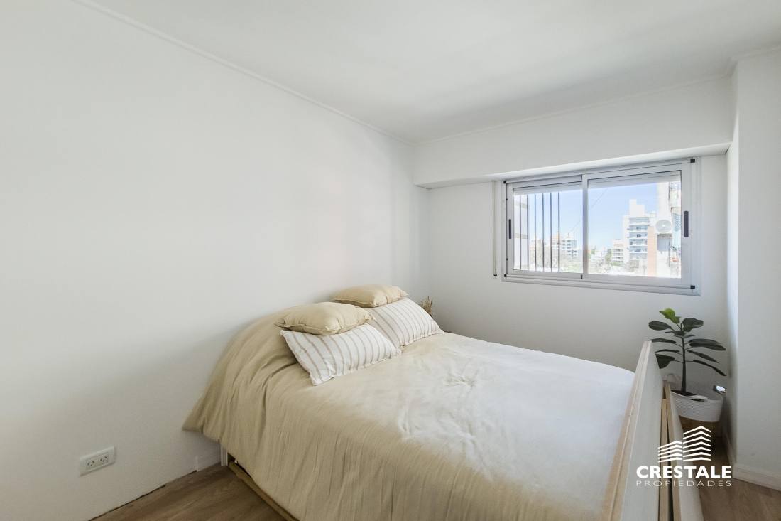 Departamento 2 dormitorios en venta Alem Y Montevideo, Rosario. CBU43321 AP4353023 Crestale Propiedades