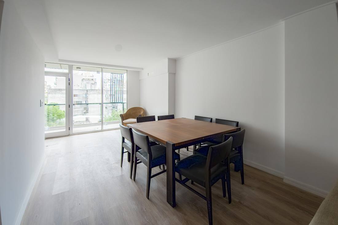 Departamento 2 dormitorios en venta Alem Y Montevideo, Rosario. CBU43321 AP4353061 Crestale Propiedades