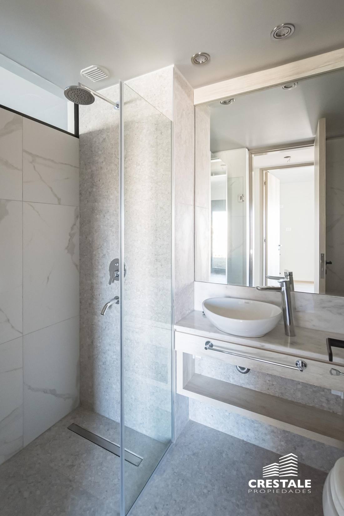 Departamento 3 dormitorios en venta Alvear 1200, Rosario. CBU44575 AP4475987 Crestale Propiedades