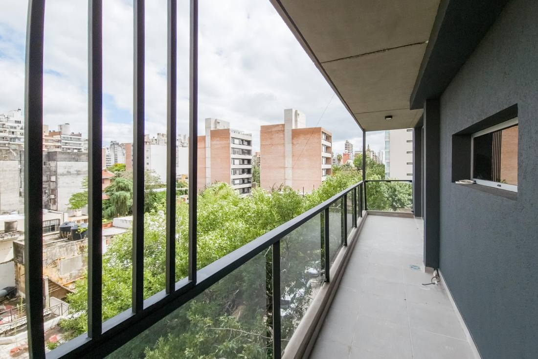 Departamento 2 dormitorios en venta Alem Y Montevideo, Rosario. CBU43321 AP4565731 Crestale Propiedades