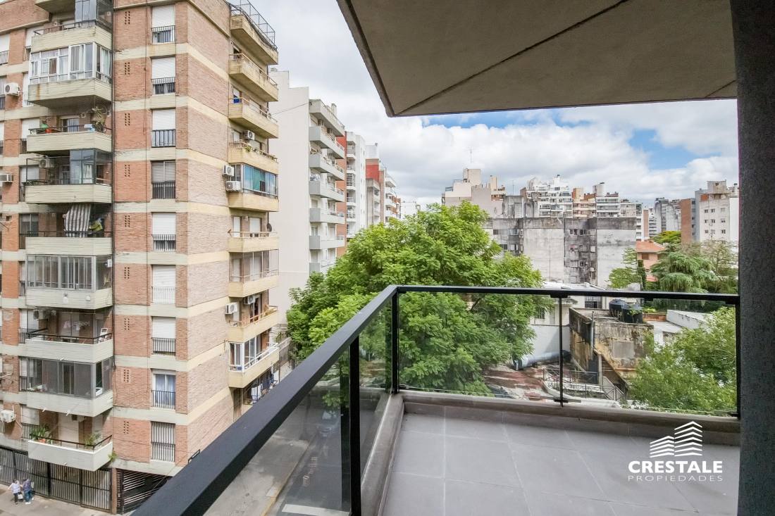 Departamento 2 dormitorios en venta Alem Y Montevideo, Rosario. CBU43321 AP4565735 Crestale Propiedades