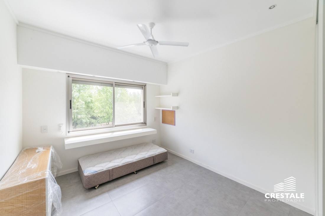 Casa 5 dormitorios en venta Country Golf Rosario, Rosario. CHO4670072 Crestale Propiedades