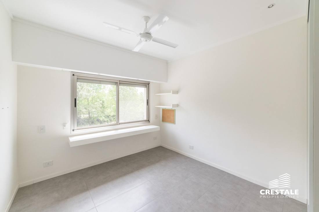 Casa 5 dormitorios en venta Country Golf Rosario, Rosario. CHO4670072 Crestale Propiedades