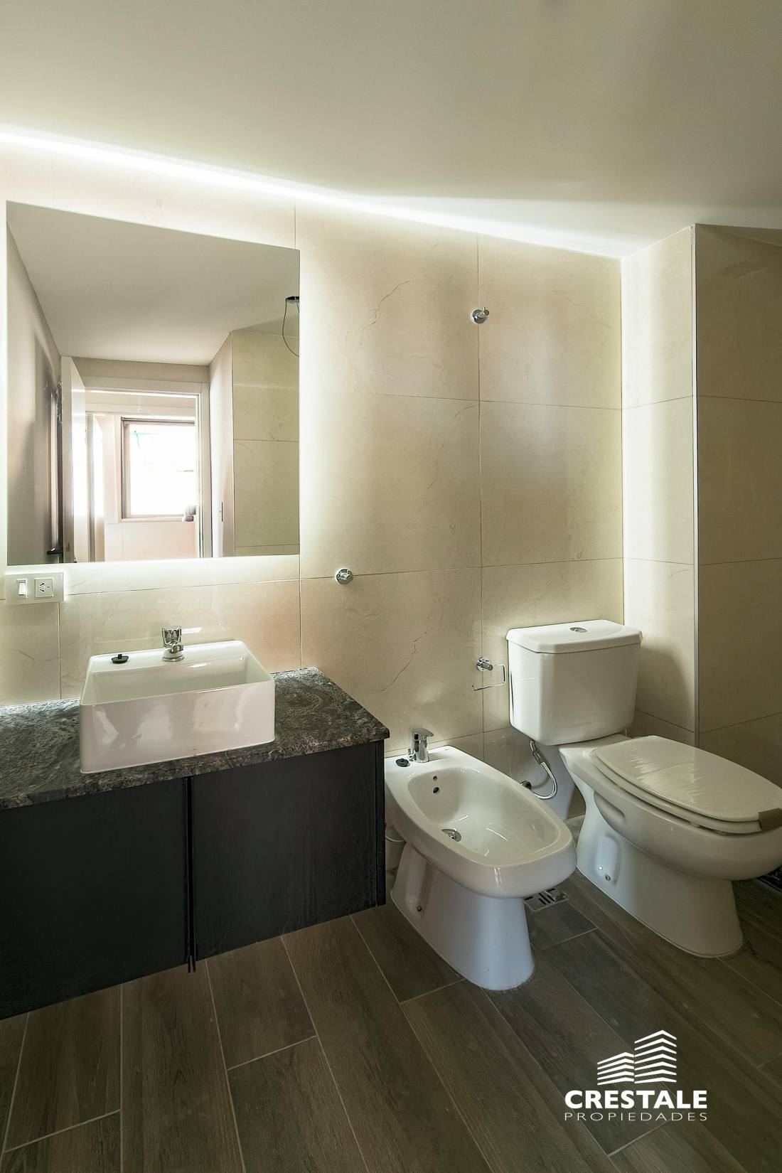 Departamento 2 dormitorios en venta Cerrito Y Paraguay, Rosario. CBU49415 AP4997287 Crestale Propiedades