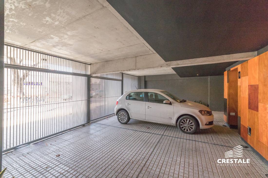 Cochera en venta 1 De Mayo Y Pasco, Rosario. CBU12312 AP1179897 Crestale Propiedades