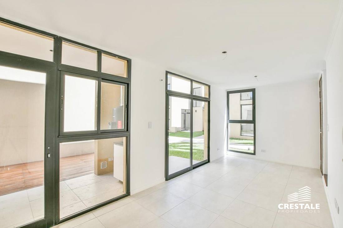 Casa 2 dormitorios en venta Sarratea Y Brassey, Rosario. CPH6080735 Crestale Propiedades