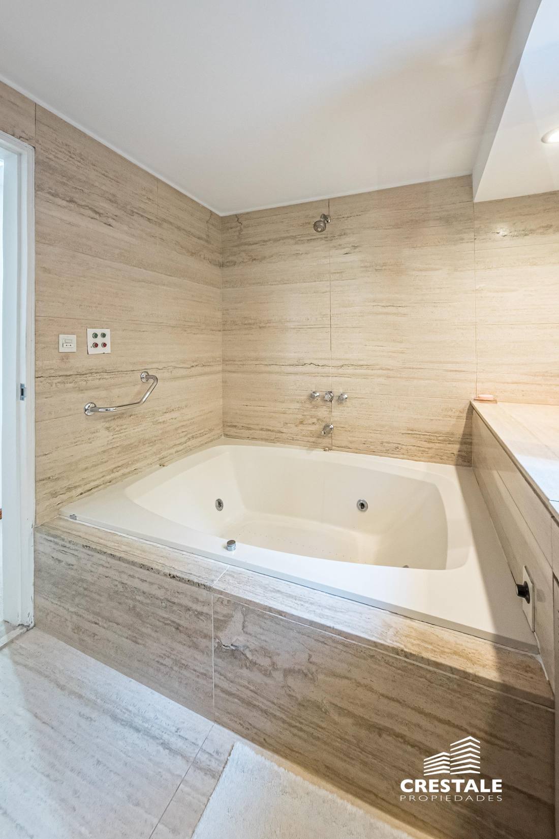 Terreno en venta Alvear Y Montevideo, Rosario. CLA6213074 Crestale Propiedades