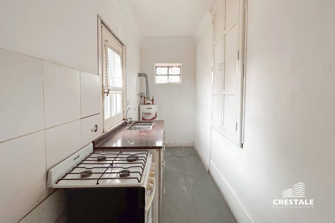 Departamento de pasillo 3 dormitorios en venta Felipe More 700 - Ludueña, Rosario. CHO6324798 Crestale Propiedades