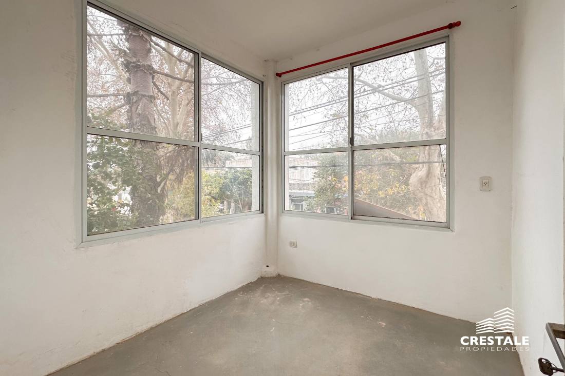 Departamento de pasillo 3 dormitorios en venta Felipe More 700 - Ludueña, Rosario. CHO6324798 Crestale Propiedades