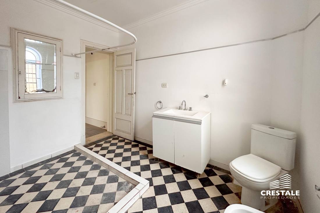 Departamento de pasillo 3 dormitorios en venta Felipe More 700 - Ludueña, Rosario. CHO6324798 Crestale Propiedades