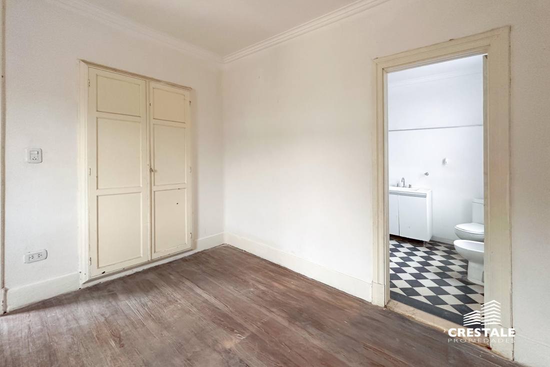 Departamento de pasillo 3 dormitorios en venta Felipe More 700 - Ludueña, Rosario. CHO6324798 Crestale Propiedades