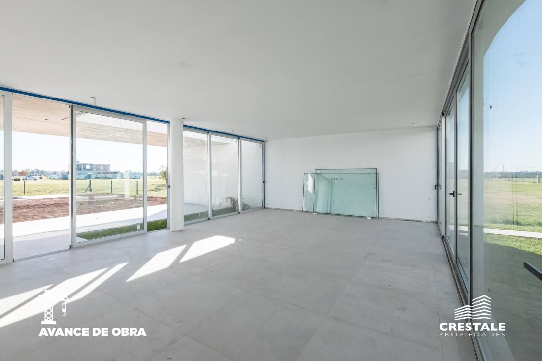 Casa 4 dormitorios en venta Vida Club De Campo, Funes. CHO6326916 Crestale Propiedades
