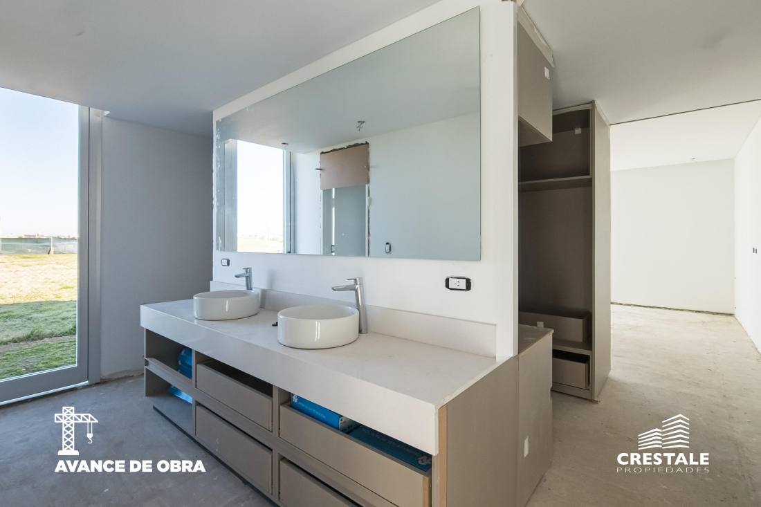 Casa 4 dormitorios en venta Vida Club De Campo, Funes. CHO6326916 Crestale Propiedades