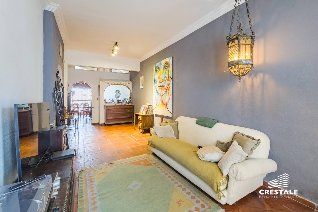 Casa 3 dormitorios en venta Saladillo - Hilarión De La Quintana Y Castro Barros, Rosario. CHO6468371 Crestale Propiedades