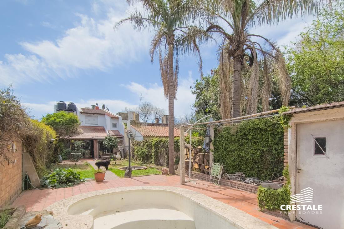 Casa 3 dormitorios en venta Saladillo - Hilarión De La Quintana Y Castro Barros, Rosario. CHO6468371 Crestale Propiedades