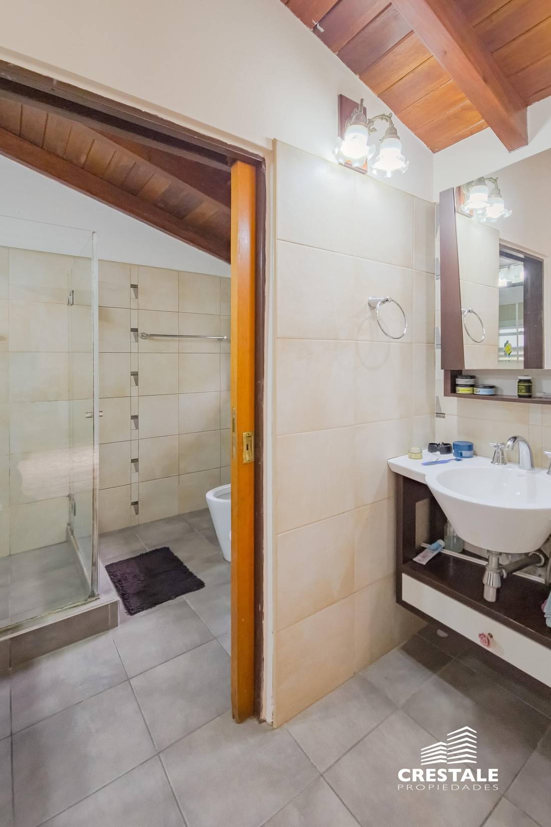 Casa 3 dormitorios en venta Saladillo - Hilarión De La Quintana Y Castro Barros, Rosario. CHO6468371 Crestale Propiedades