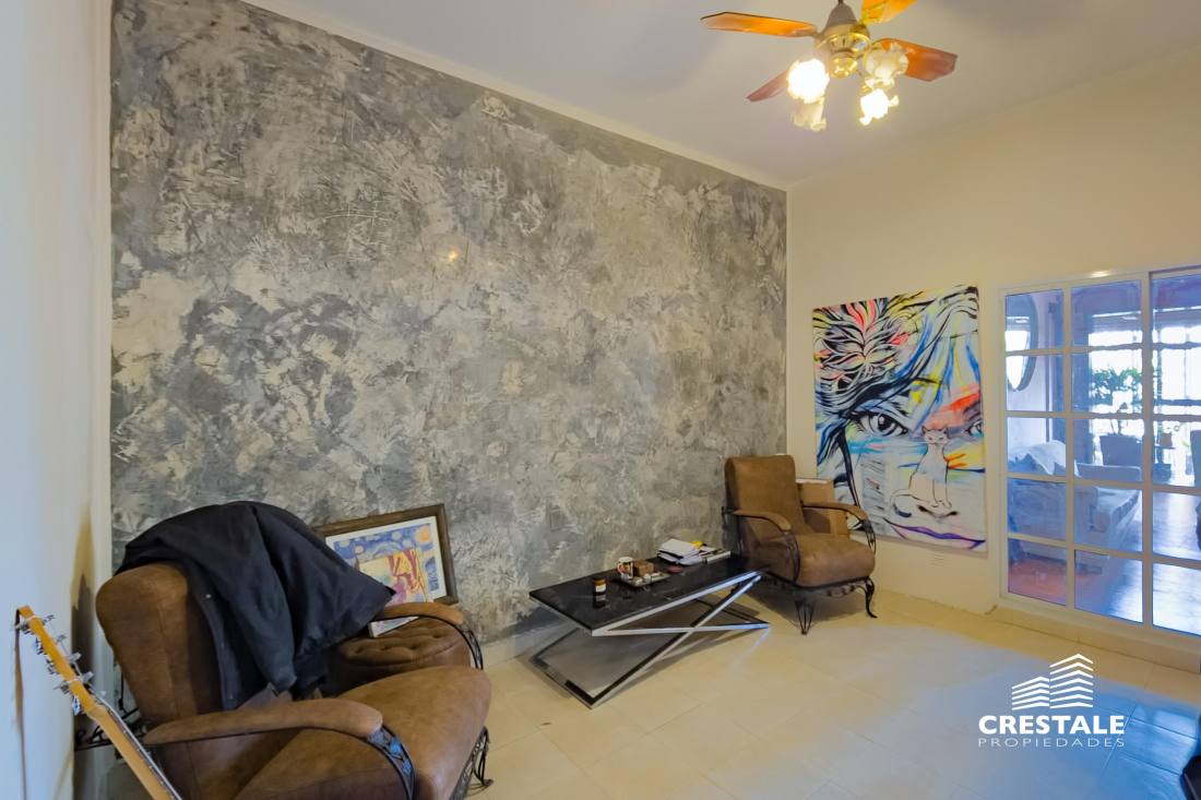 Casa 3 dormitorios en venta Saladillo - Hilarión De La Quintana Y Castro Barros, Rosario. CHO6468371 Crestale Propiedades