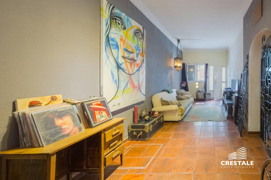 Casa 3 dormitorios en venta Saladillo - Hilarión De La Quintana Y Castro Barros, Rosario. CHO6468371 Crestale Propiedades