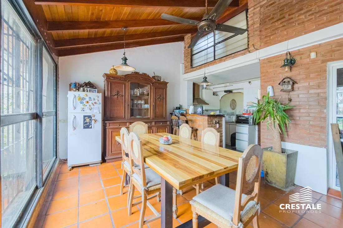 Casa 3 dormitorios en venta Saladillo - Hilarión De La Quintana Y Castro Barros, Rosario. CHO6468371 Crestale Propiedades