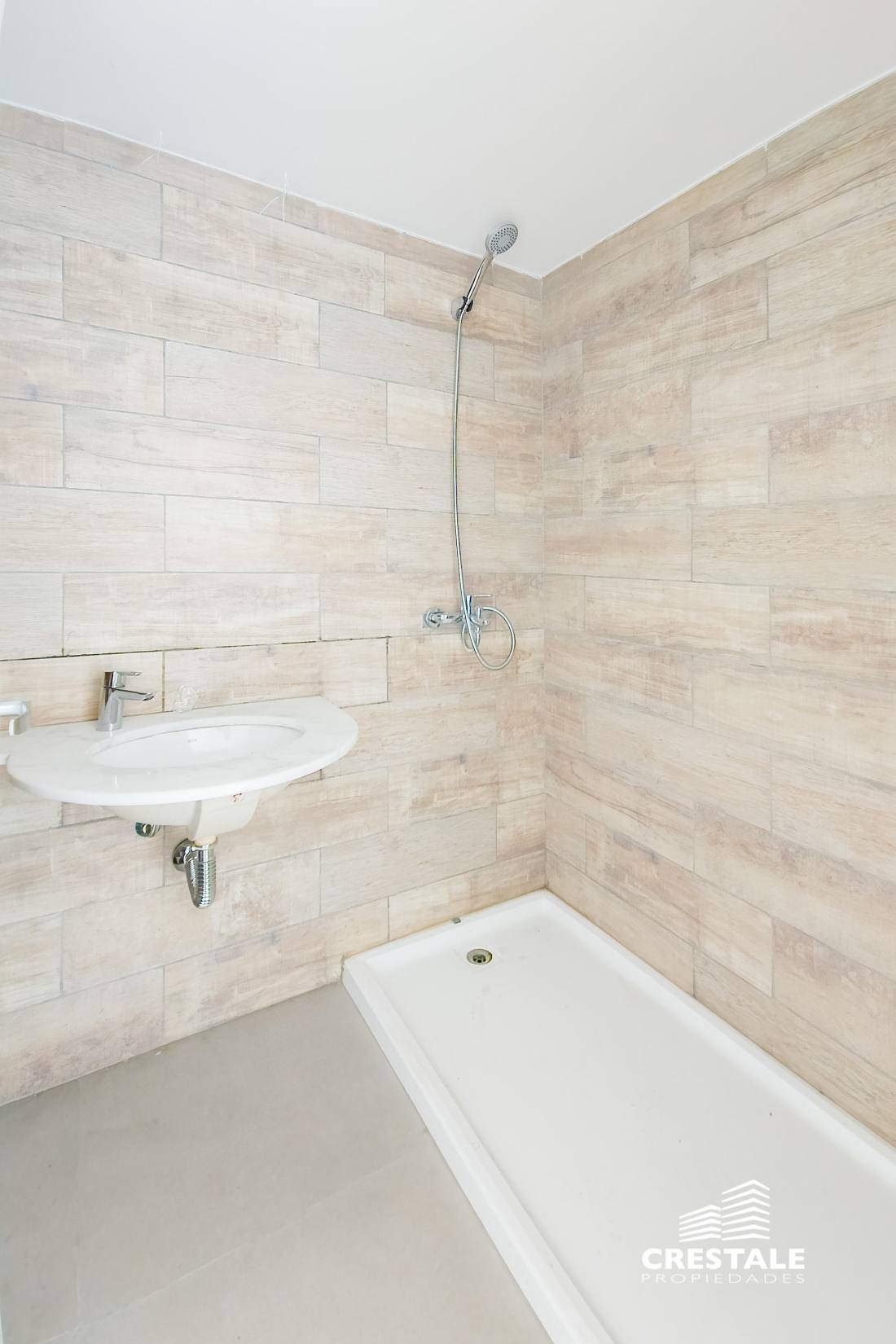 Departamento 3 dormitorios en venta San Martín Y Estrada, Granadero Baigorria. CBU55479 AP6612661 Crestale Propiedades