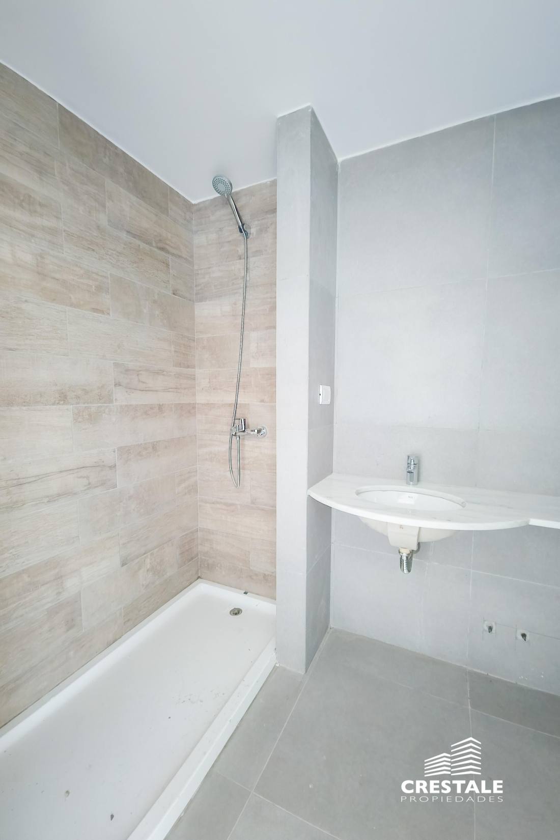 Departamento 3 dormitorios en venta San Martín Y Estrada, Granadero Baigorria. CBU55479 AP6612683 Crestale Propiedades