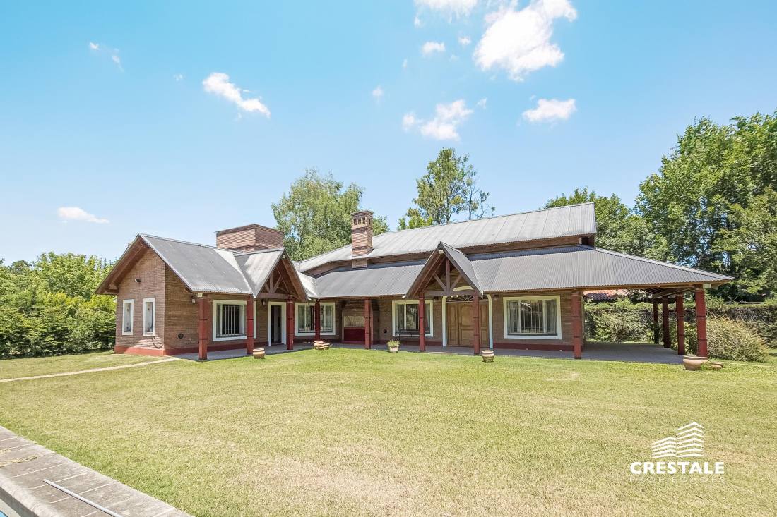 Casa 3 dormitorios en venta Lisandro De La Torre 400, Roldán. CHO6631808 Crestale Propiedades