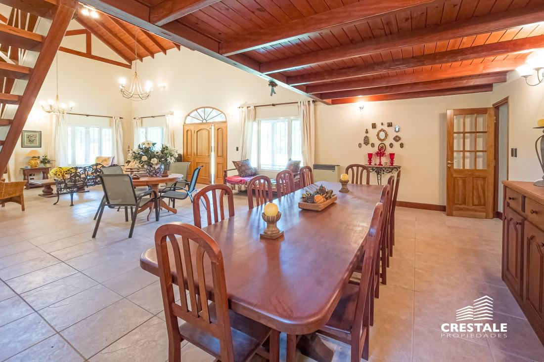 Casa 3 dormitorios en venta Lisandro De La Torre 400, Roldán. CHO6631808 Crestale Propiedades