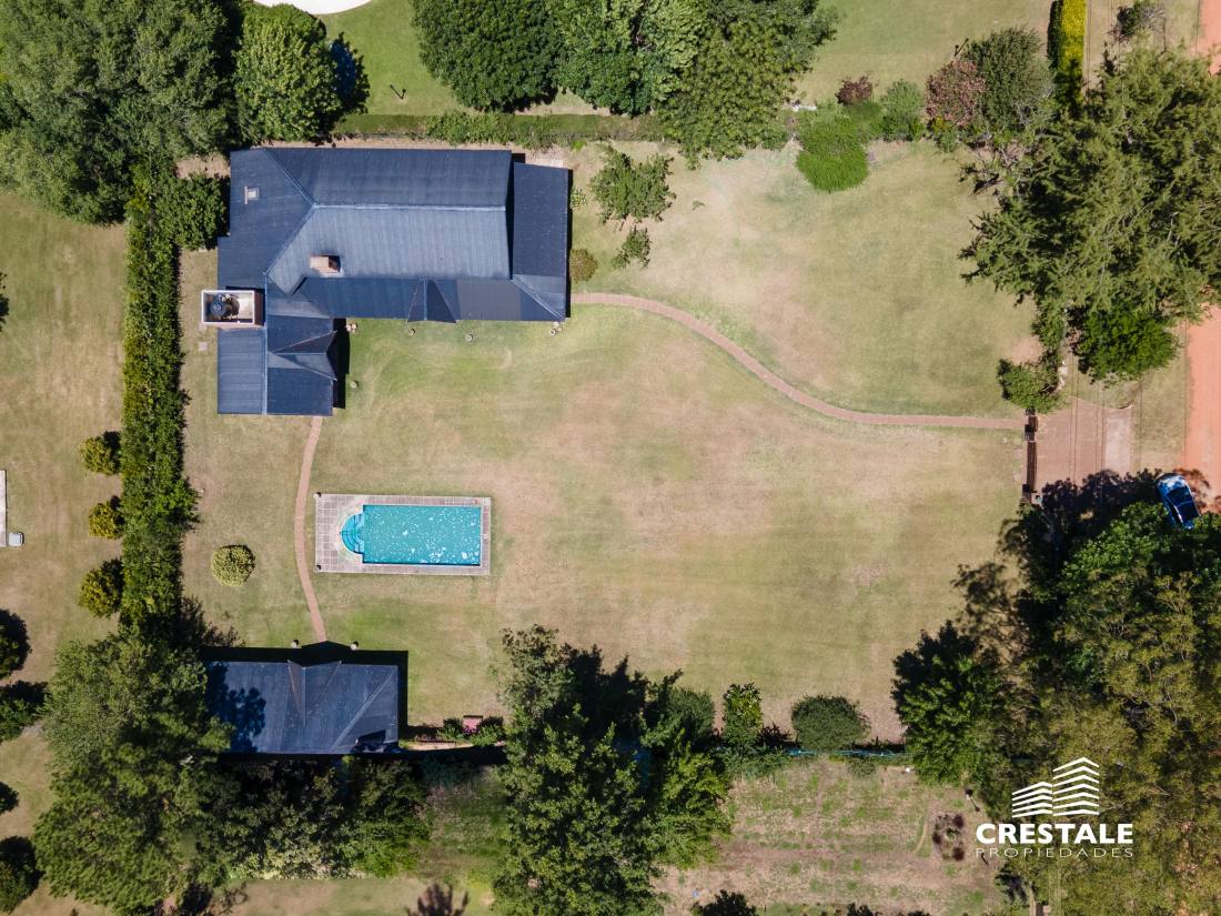 Casa 3 dormitorios en venta Lisandro De La Torre 400, Roldán. CHO6631808 Crestale Propiedades