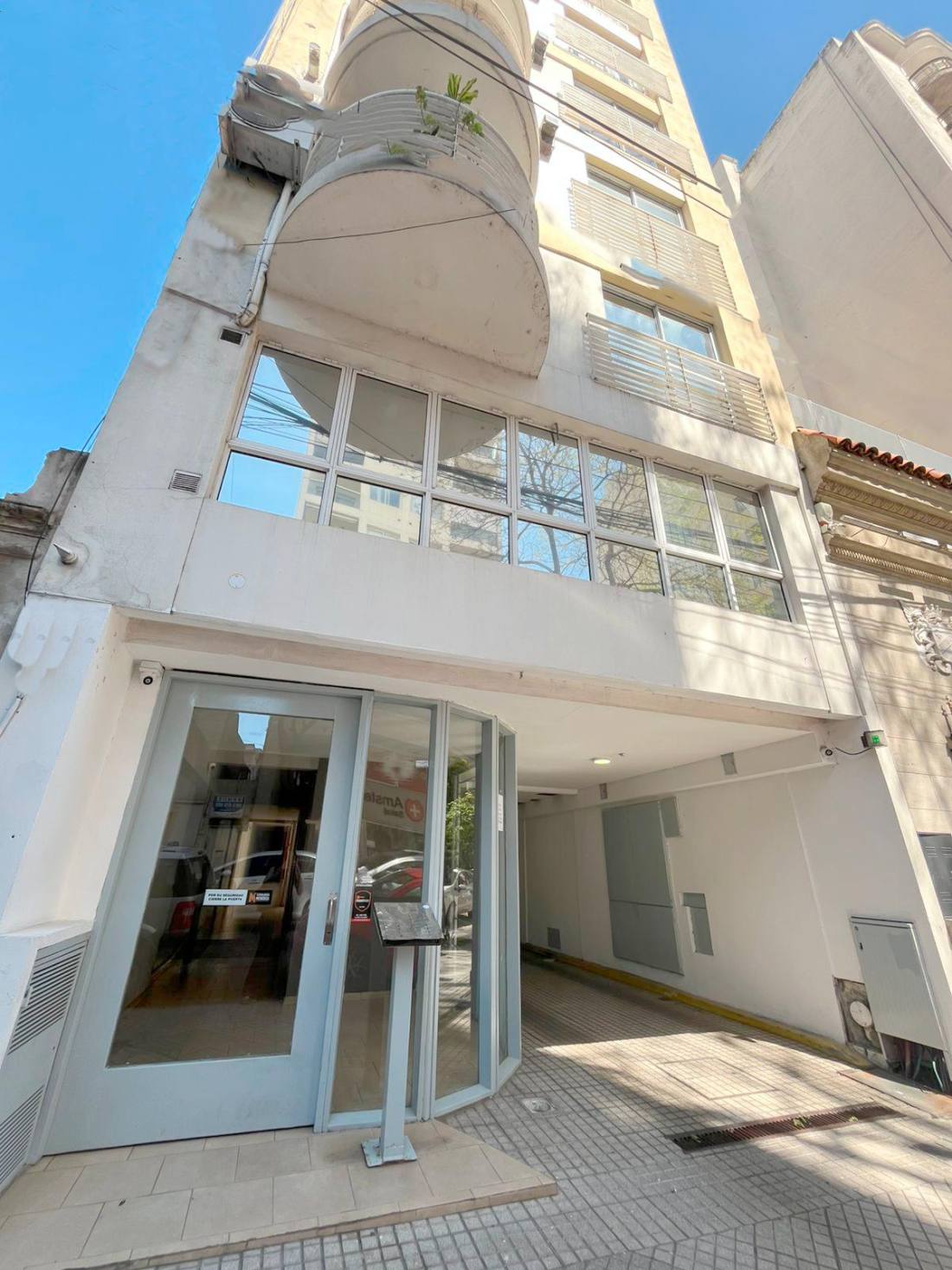 Cochera en venta Balcarce 600, Rosario. CGA6685572 Crestale Propiedades