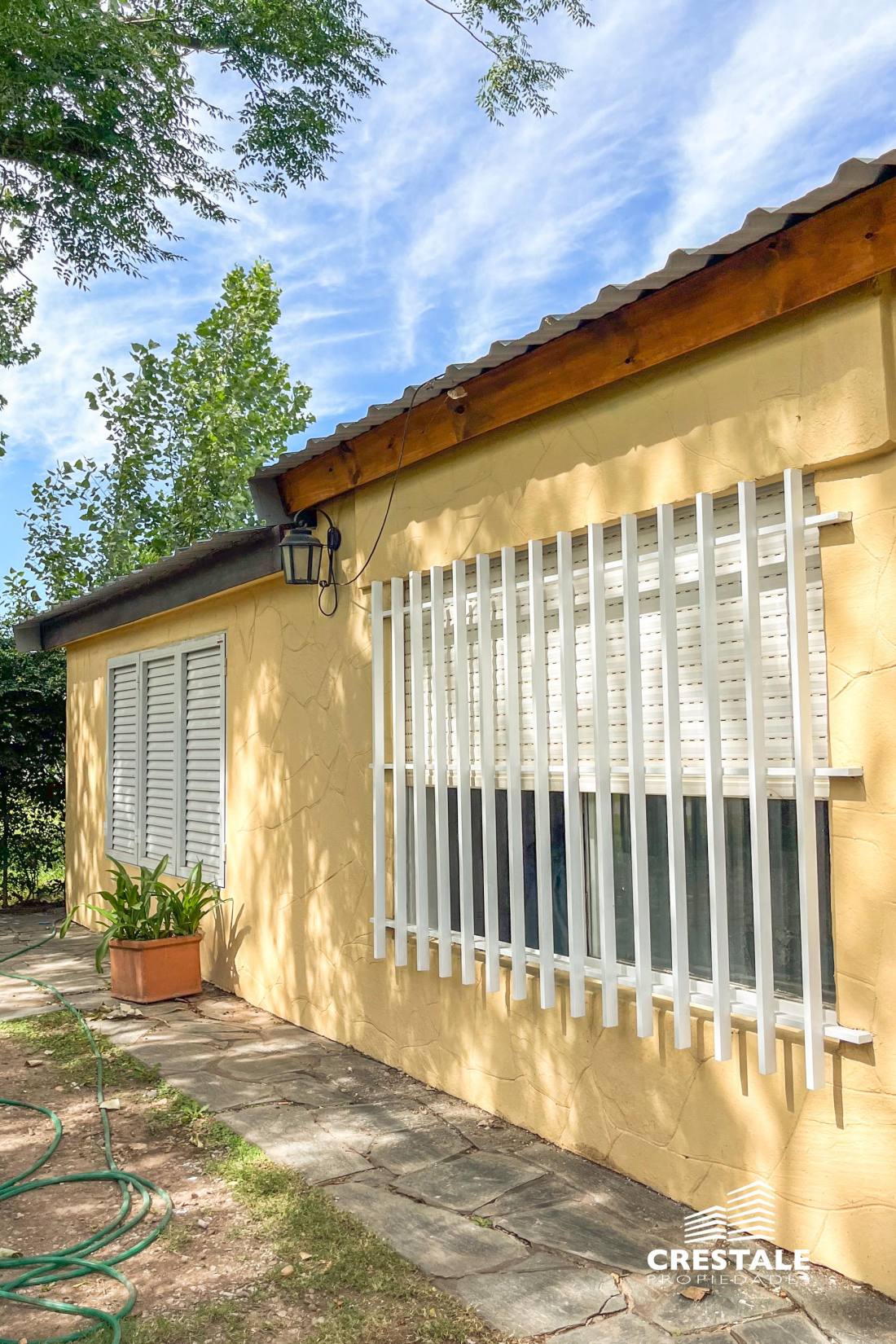 Casa 3 dormitorios en venta Talar 2100, Funes. CHO6697657 Crestale Propiedades