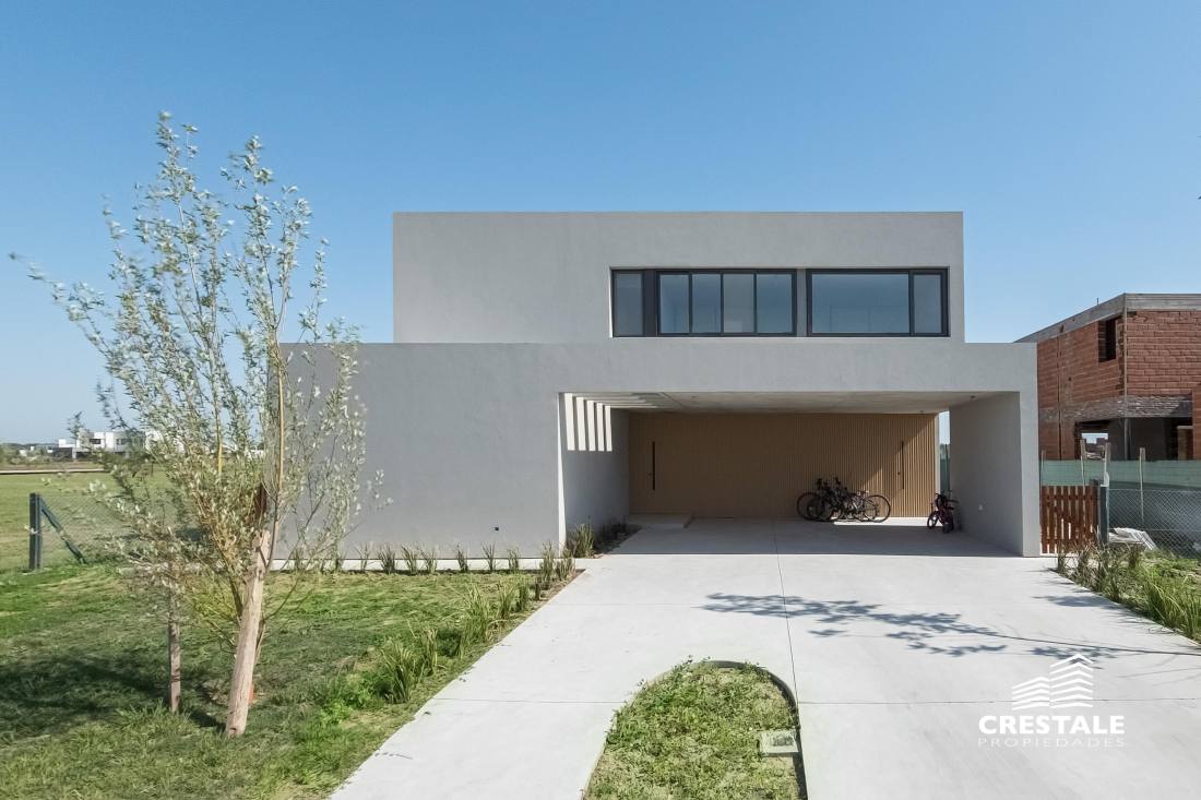 Casa 4 dormitorios en venta Vida Club De Campo, Funes. CHO6772850 Crestale Propiedades