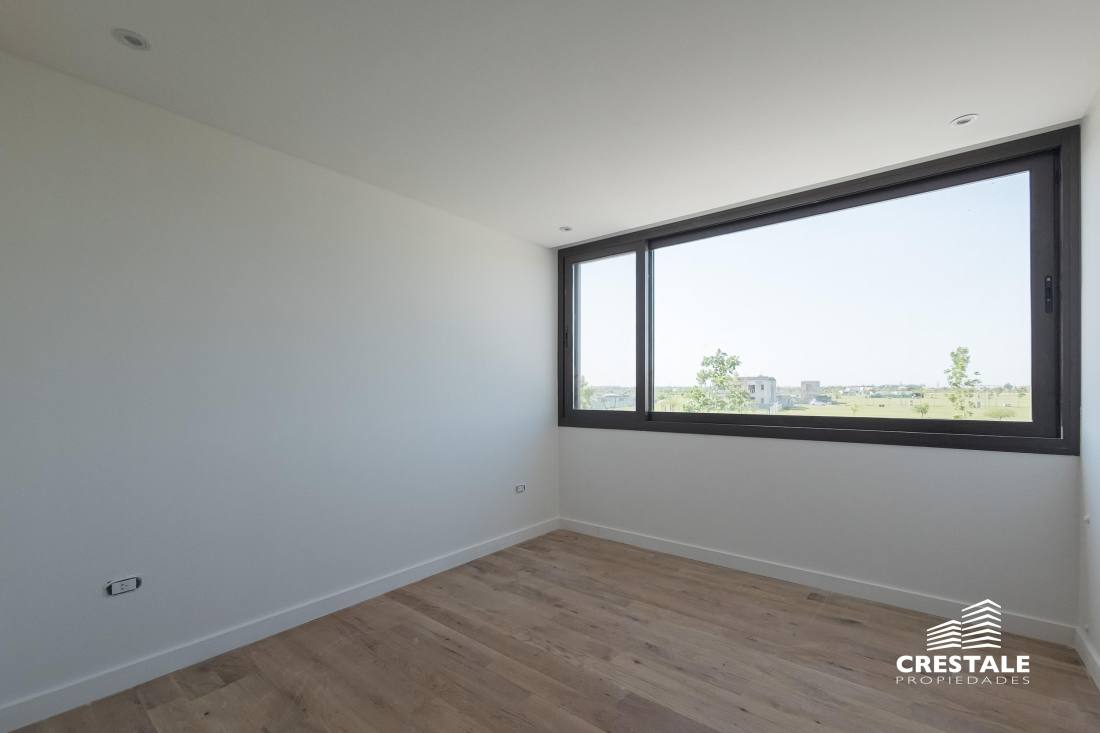 Casa 4 dormitorios en venta Vida Club De Campo, Funes. CHO6772850 Crestale Propiedades