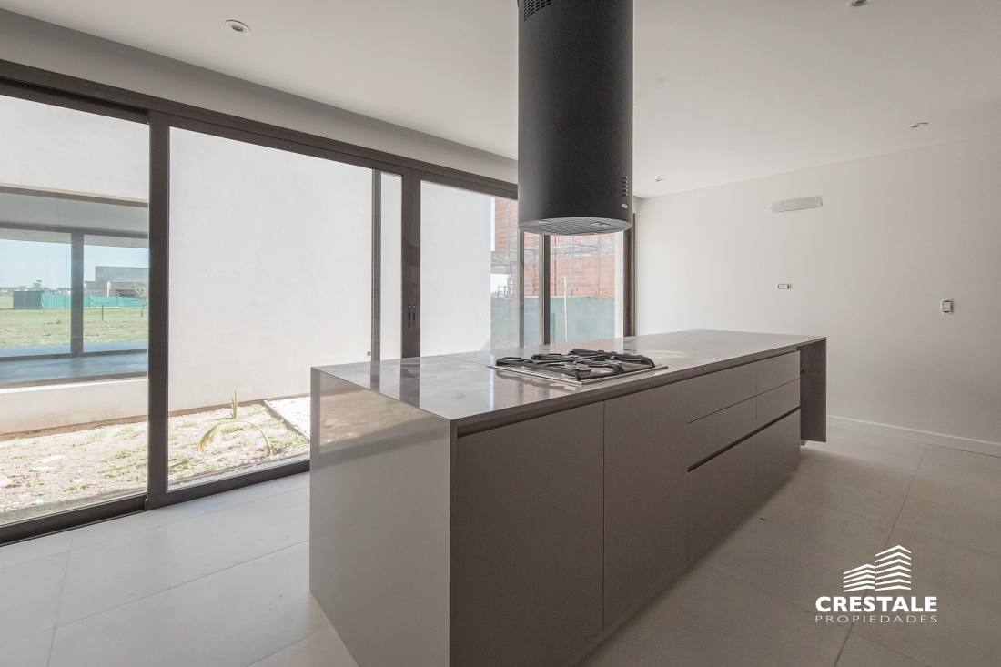 Casa 4 dormitorios en venta Vida Club De Campo, Funes. CHO6772850 Crestale Propiedades